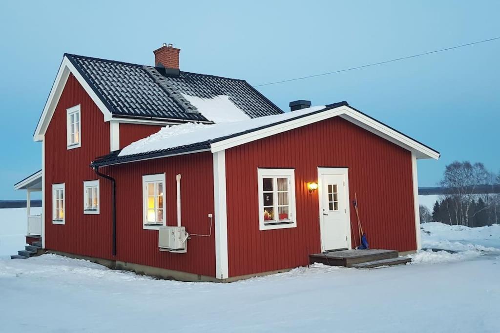 Lake View House in Hammerdal — 4-Star Luxury Hotel in Hammerdal, Sweden
