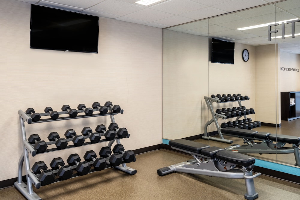 Fairfield Inn and Suites by Marriott Denver Aurora Medical Center - photo 31
