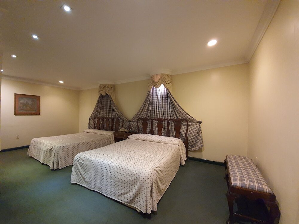 La Estancia — 4-Star Luxury Hotel in Leon De Los Aldama, Mexico
