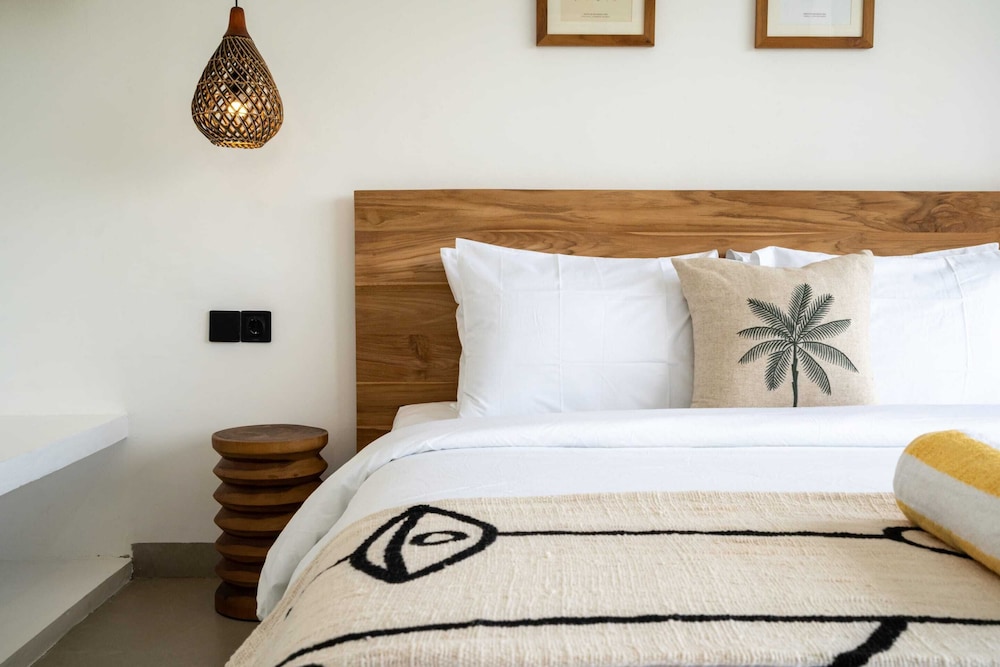 Villa Le Blanc — 4-Star Luxury Hotel in Canggu, Indonesia