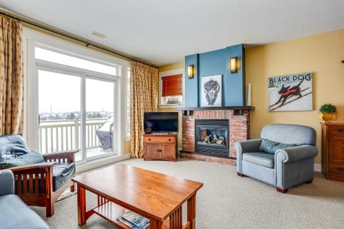 2 Bedroom Rivergrass with a View — 4-Star Luxury Hotel in Collingwood, Canada