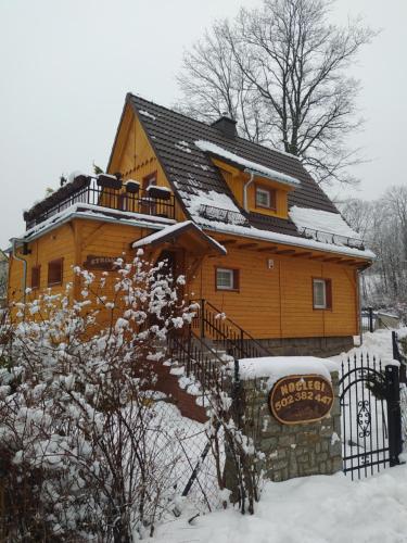 Sosnowa Chata dom z prywatną sauną in Szklarska Poreba, Poland