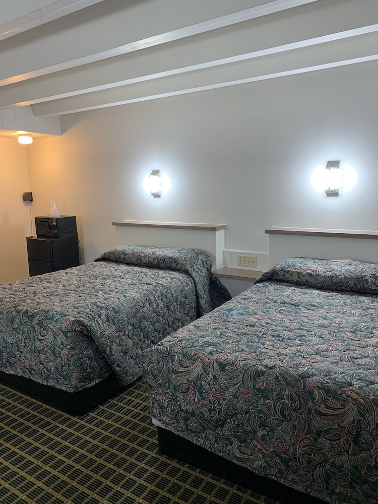 Boone Trail Inn - photo 4