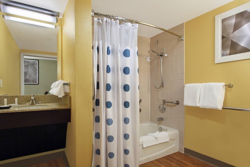 TownePlace Suites by Marriott Newark Silicon Valley - photo 6