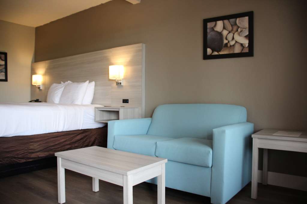 Boca Suites Deerfield Beach SureStay Collection by BW - photo 9