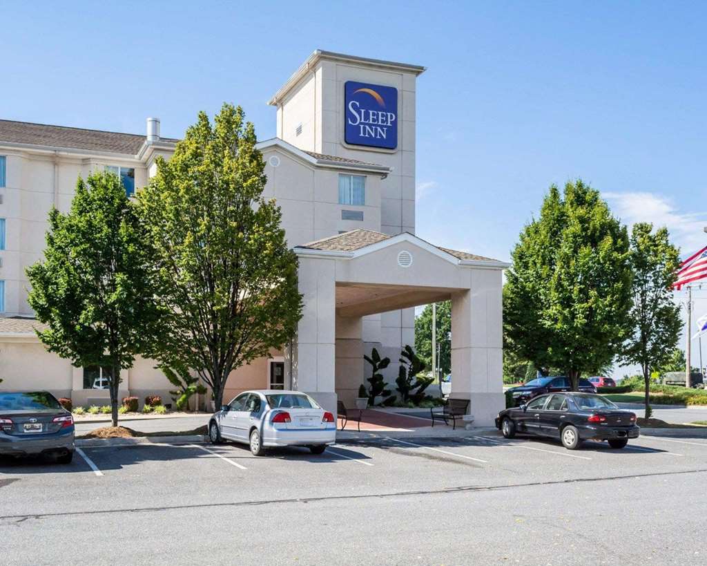 Sleep Inn Lynchburg University Area & Hwy 460 - featured photo
