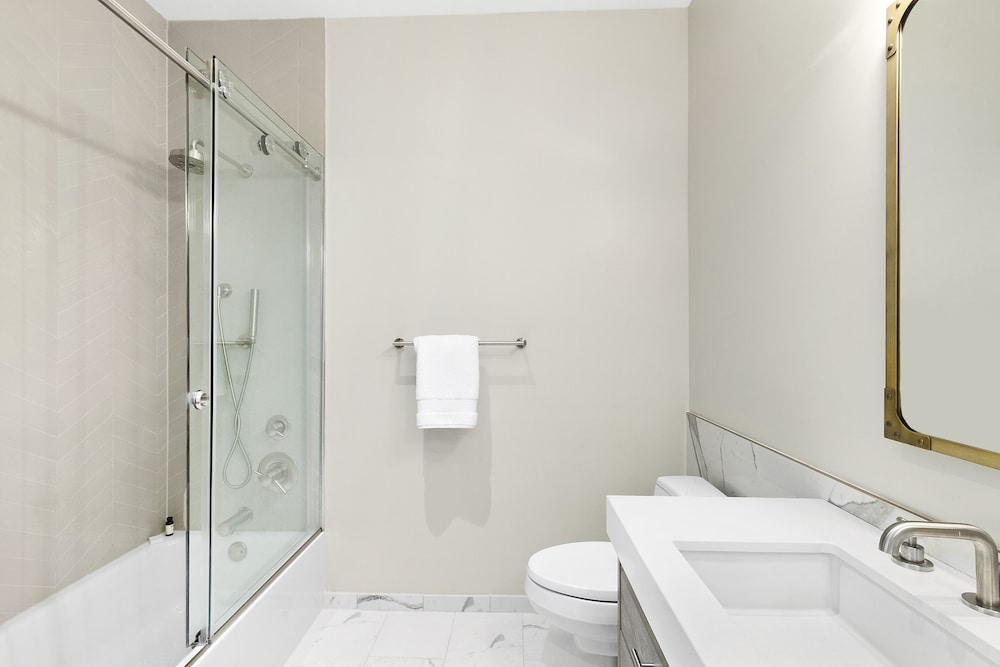 The Vanderbilt Hotel Suites - photo 20