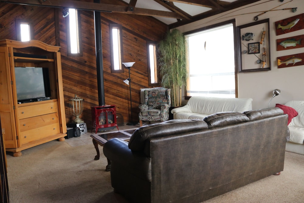 Grand Canyon Caverns Inn - photo 22