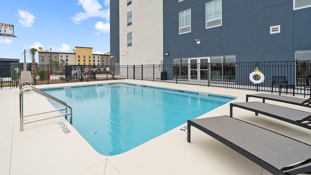 Candlewood Suites Perry National Fairground Area by IHG - photo 31