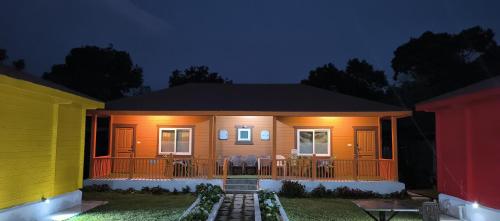 The Laughing Woods AC Resort in Kotagiri, India