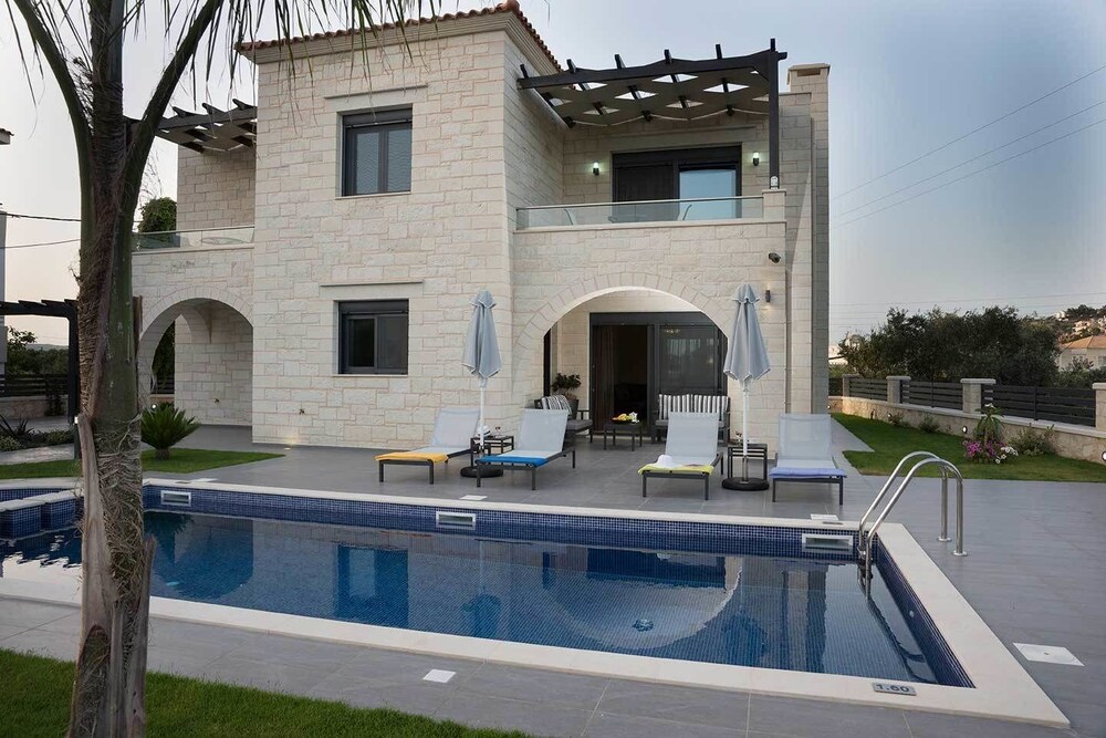 Azalea — 4-Star Luxury Hotel in Chania, Greece