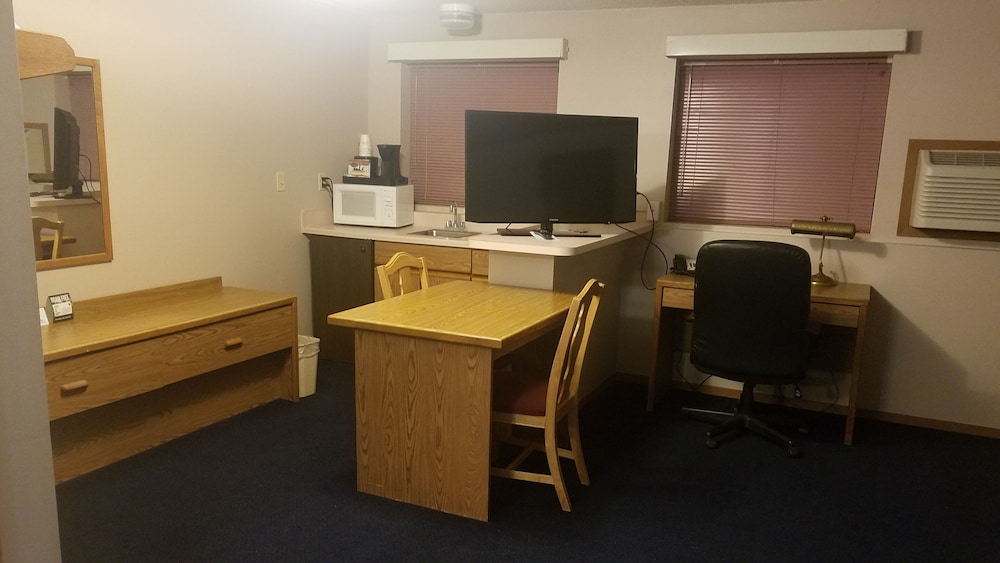 Super 8 by Wyndham Milbank SD - photo 16