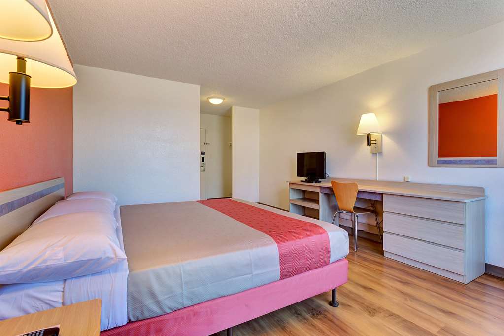 Motel 6 Belmont CA San Francisco Redwood City - photo 12