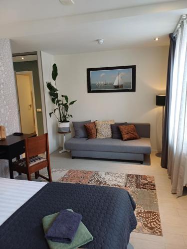 Bed Brasserie Het Kosthuys — Tholen