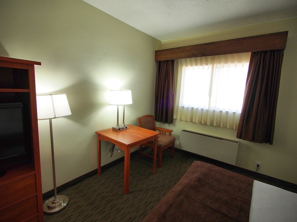 Stratford Court Hotel - photo 26