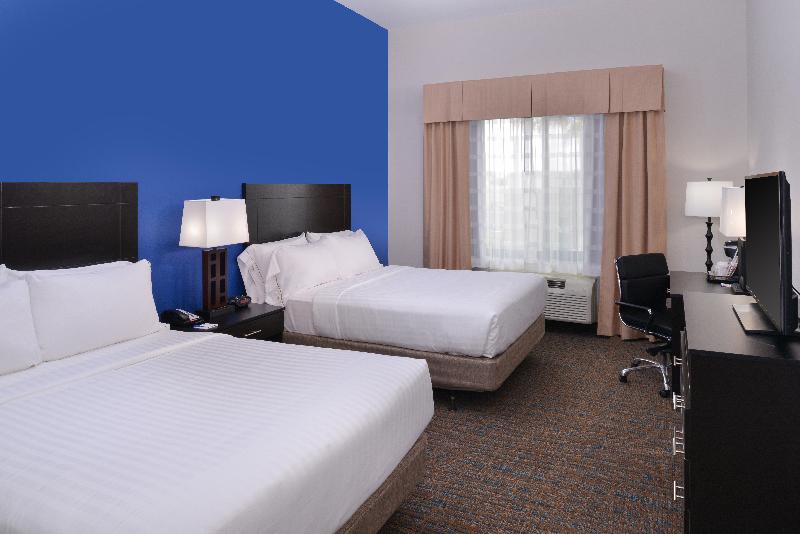 Holiday Inn Express & Suites Bakersfield Airport by IHG - photo 39