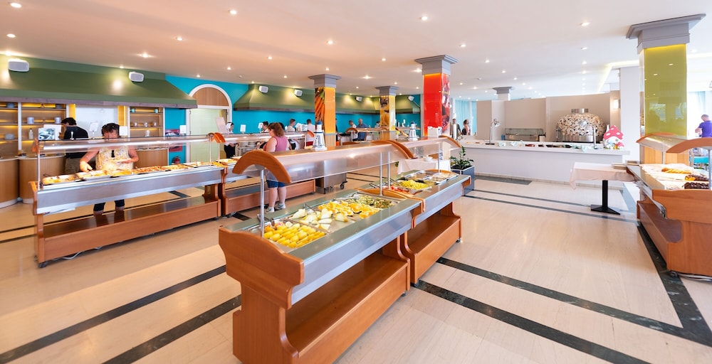 מזון ומשקאות