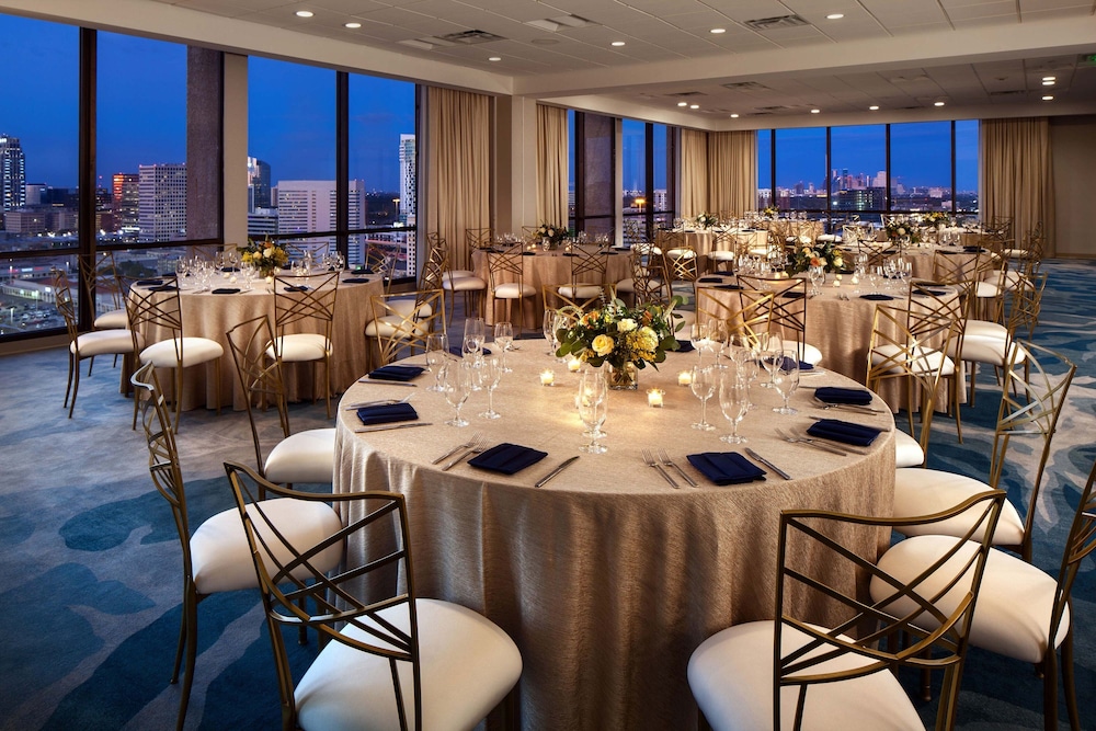 The Westin Oaks Houston at the Galleria - photo 102