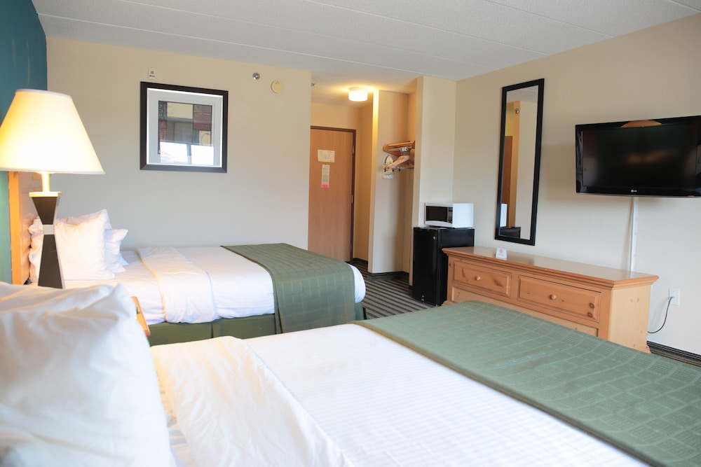 American Inn and Suites Iowa - photo 5