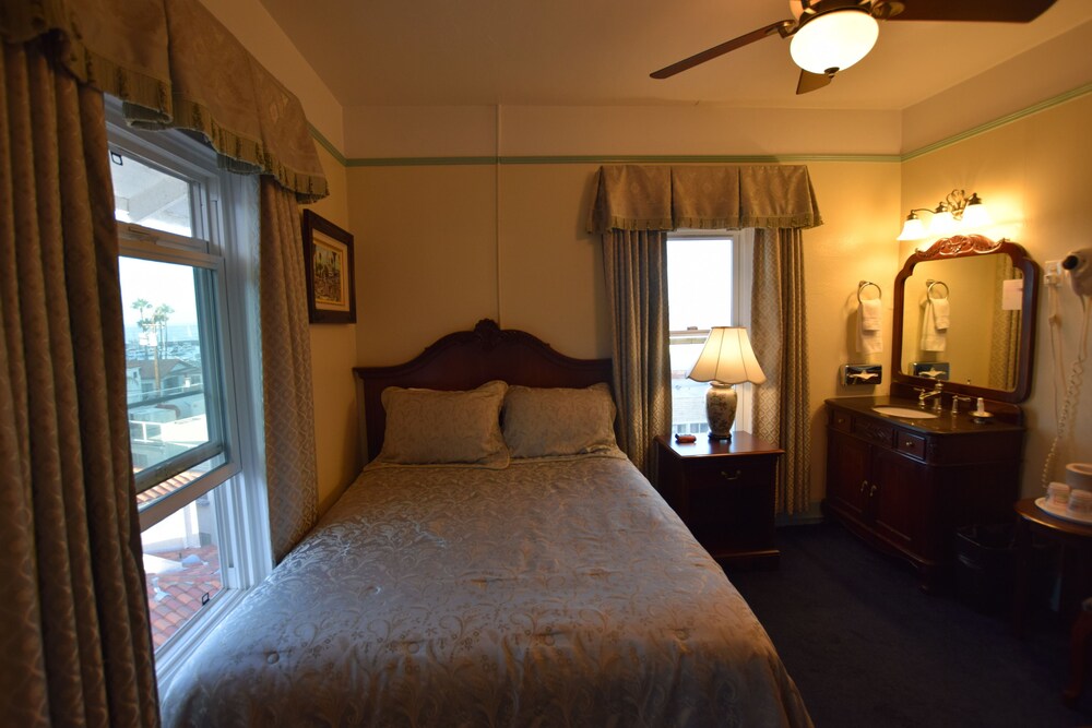 Studio 9 Hotel Catalina - photo 20