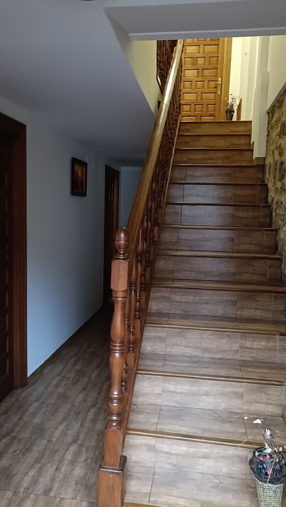 Habitaciones asador el puente in Bilbao, Spain