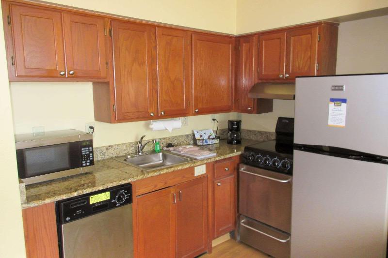 MainStay Suites Columbus Worthington - photo 19