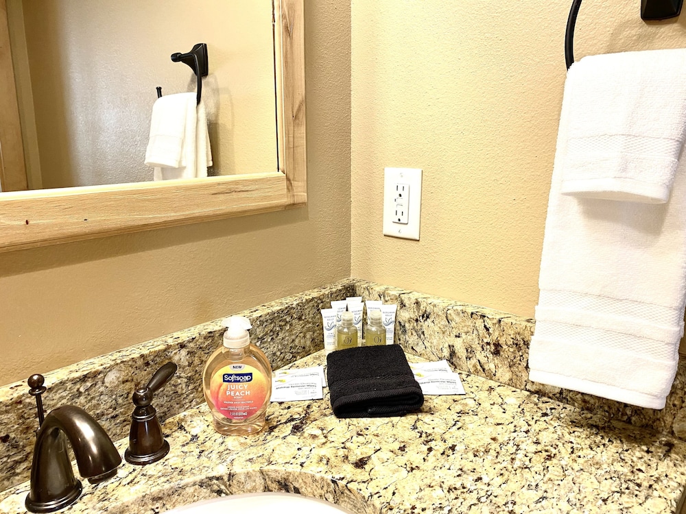 The Raspberry Garden Luxury Hotel & Suites - photo 78