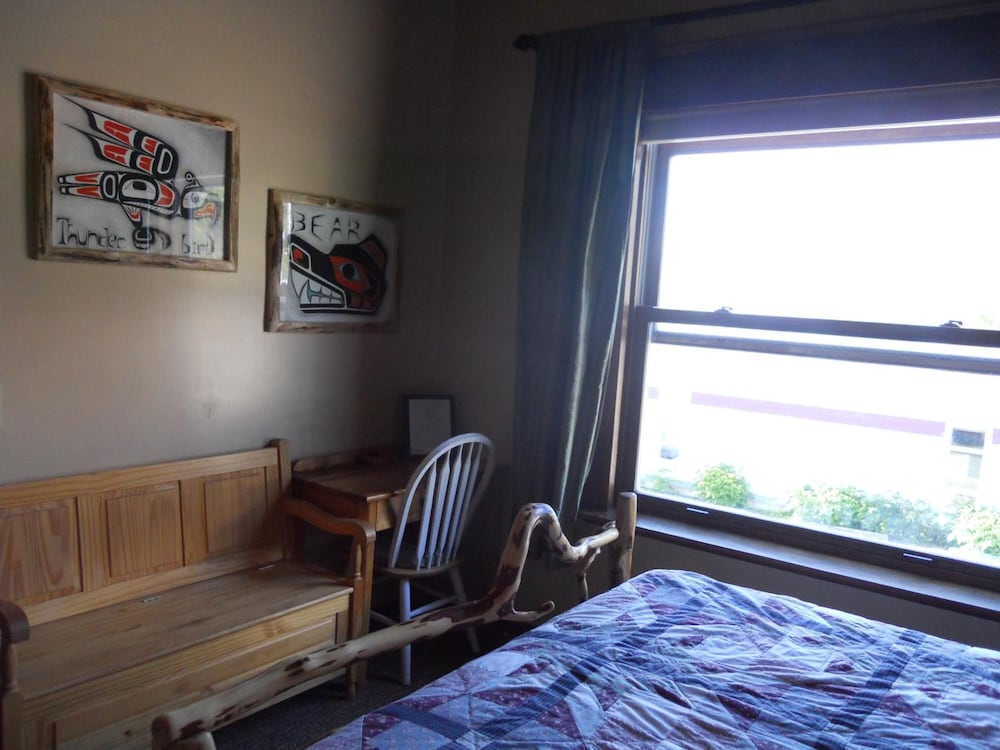 A Swan Nest Inn - photo 15