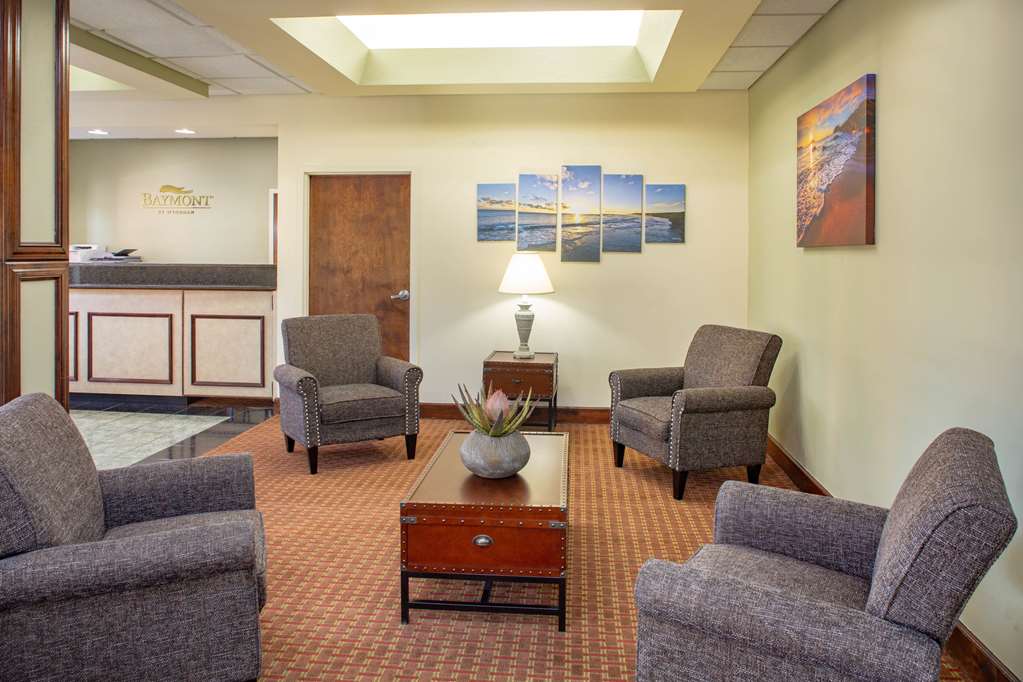 Baymont by Wyndham Midway Tallahassee - photo 6