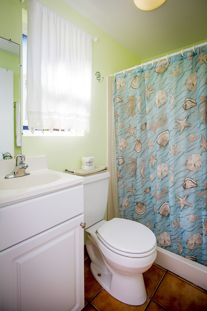 Leucadia Beach Inn - photo 42