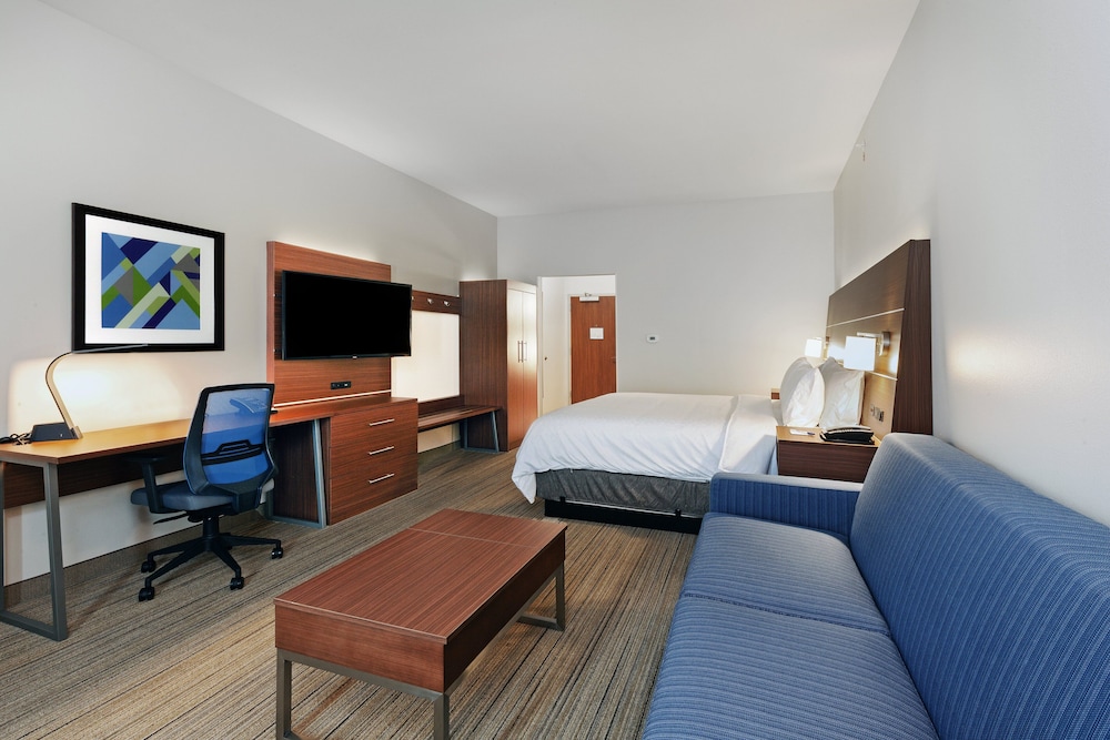 Holiday Inn Express & Suites Tulsa Northeast Owasso by IHG - photo 16
