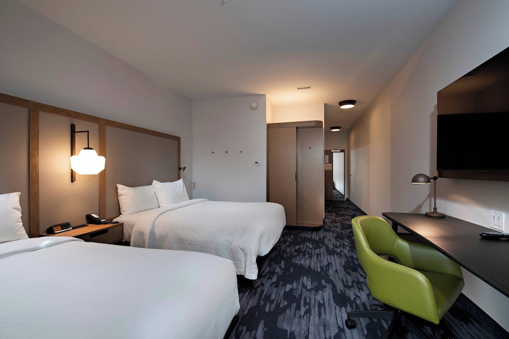 Fairfield Inn & Suites by Marriott Dayton North - photo 13