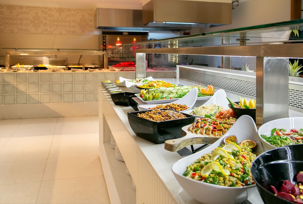 מזון ומשקאות