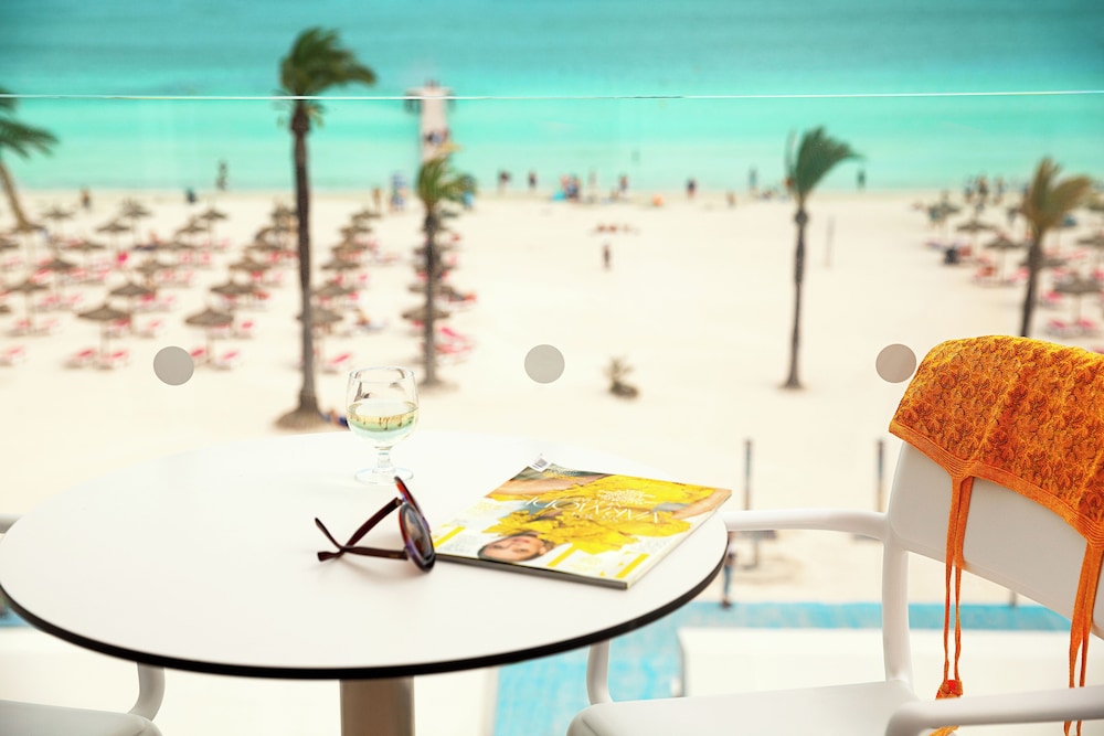 Sunwing Alcudia Beach — hotel in Alcudia