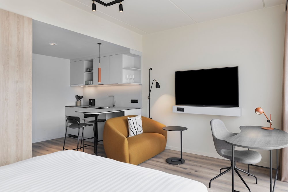 Residence Inn by Marriott Copenhagen Nordhavn — 4-Star Luxury Hotel in Copenhagen, Denmark