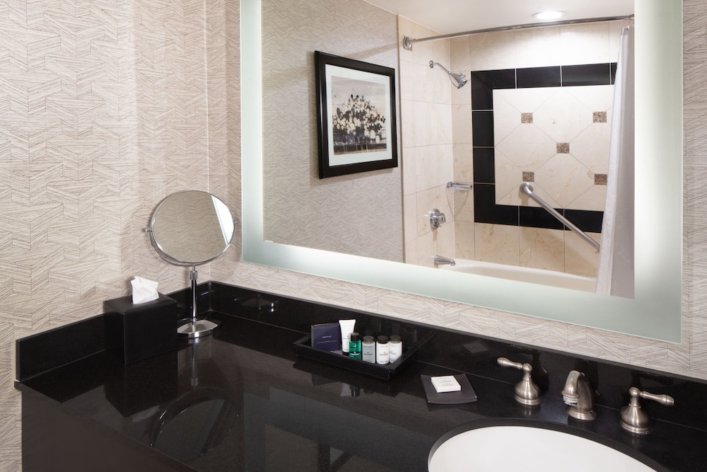 Sheraton Anchorage Hotel - photo 47