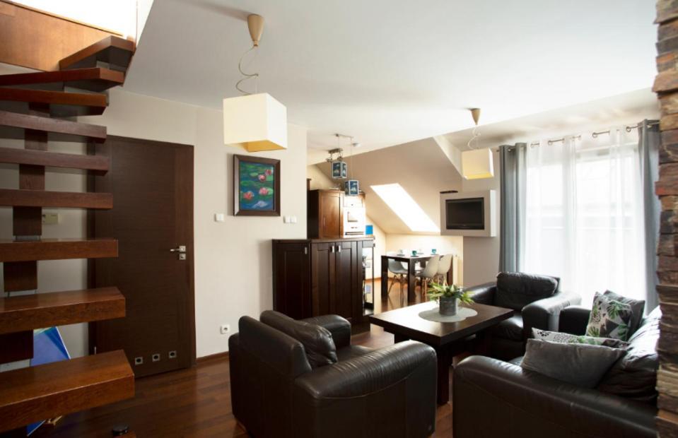 Apartament Poddasze Artysty Mieszkanie Ozonowane — 4-Star Luxury Hotel in Czestochowa, Poland