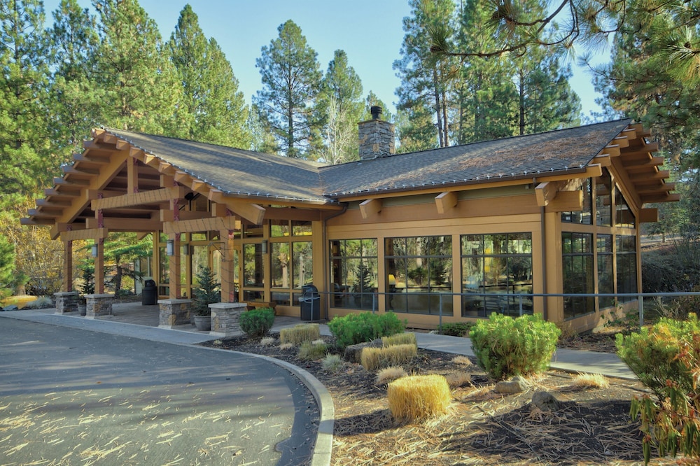 Seventh Mountain Resort — hotel in Bend
