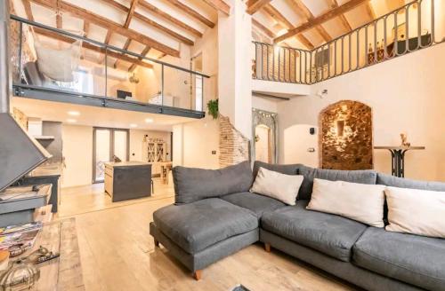 Tu Refugio - carbon neutral hotel in Unknown City
