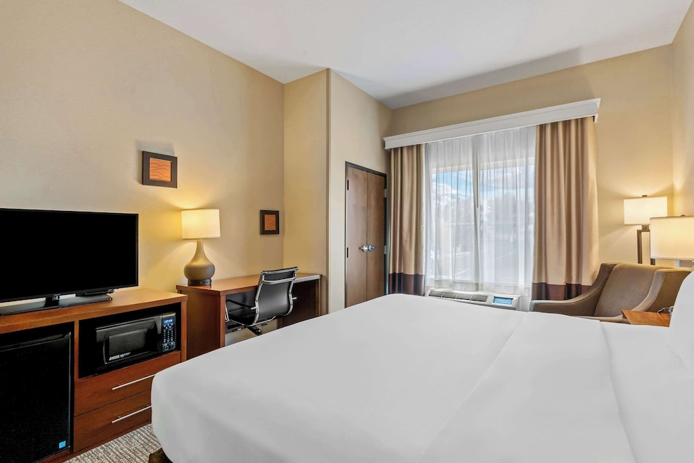 Comfort Inn & Suites Hermiston South - photo 15