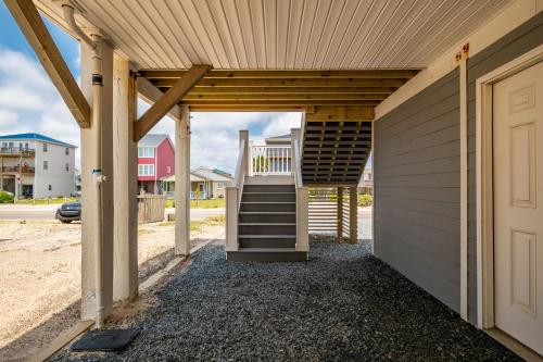 Dunes by Oak Island Accommodations - photo 25