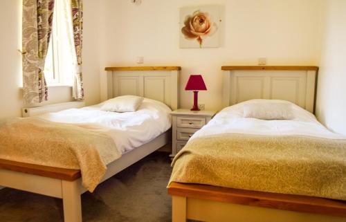 Waterside Cottages