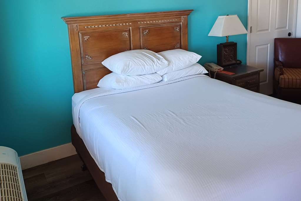 Howard Johnson by Wyndham Springerville - photo 5