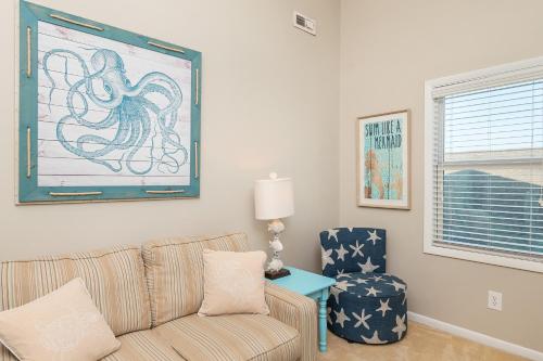 Front Row by Oak Island Accommodations - photo 36