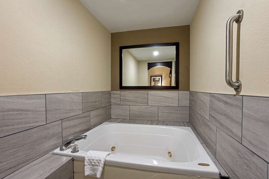 Best Western Plus Searcy Inn - photo 17