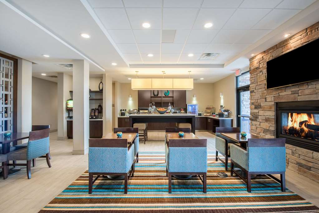 Hawthorn Suites by Wyndham Bridgeport Clarksburg - photo 2