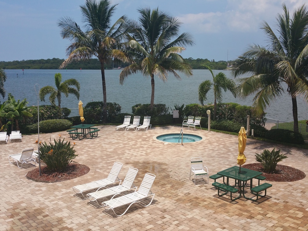 Boca Ciega Resort - photo 44