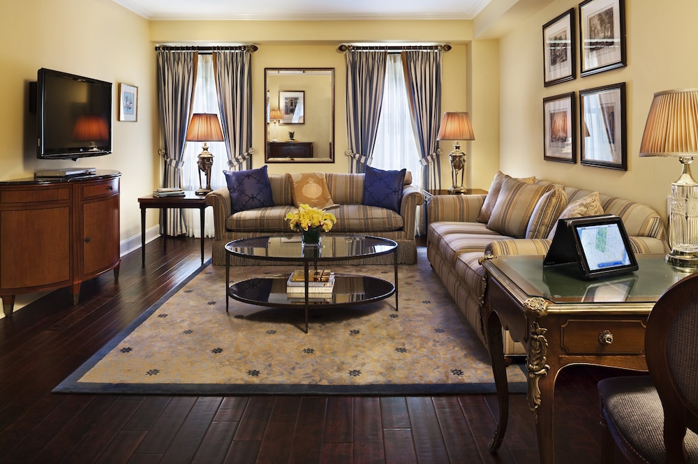 Hotel Plaza Athenee - photo 18