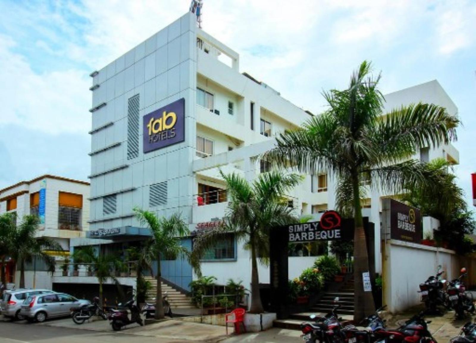 Fabhotel Saptaruchi Midc
