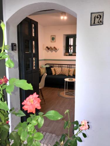 S27 Corral del Siglo XVI — 4-Star Luxury Hotel in Sevilla, Spain